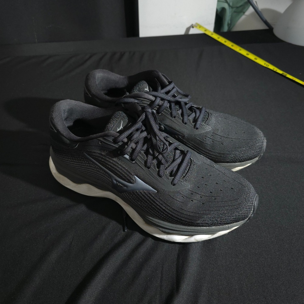 Mizuno Wave Sky 05 Women 10 Black Running Shoes J1GD2102 Mesh Athletic Sneakers
